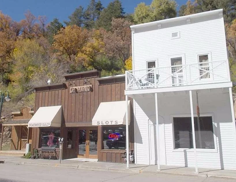 Main Street Deadwood Gulch Saloon