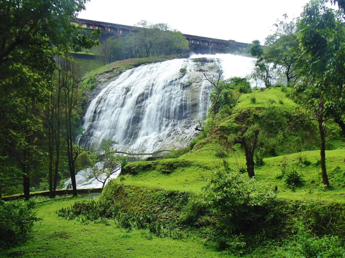 Umbrella Falls