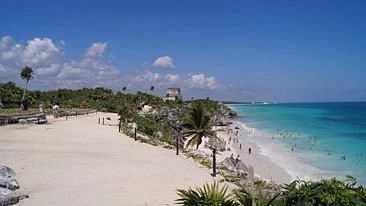 Zona Arqueológica Playa del Carmen