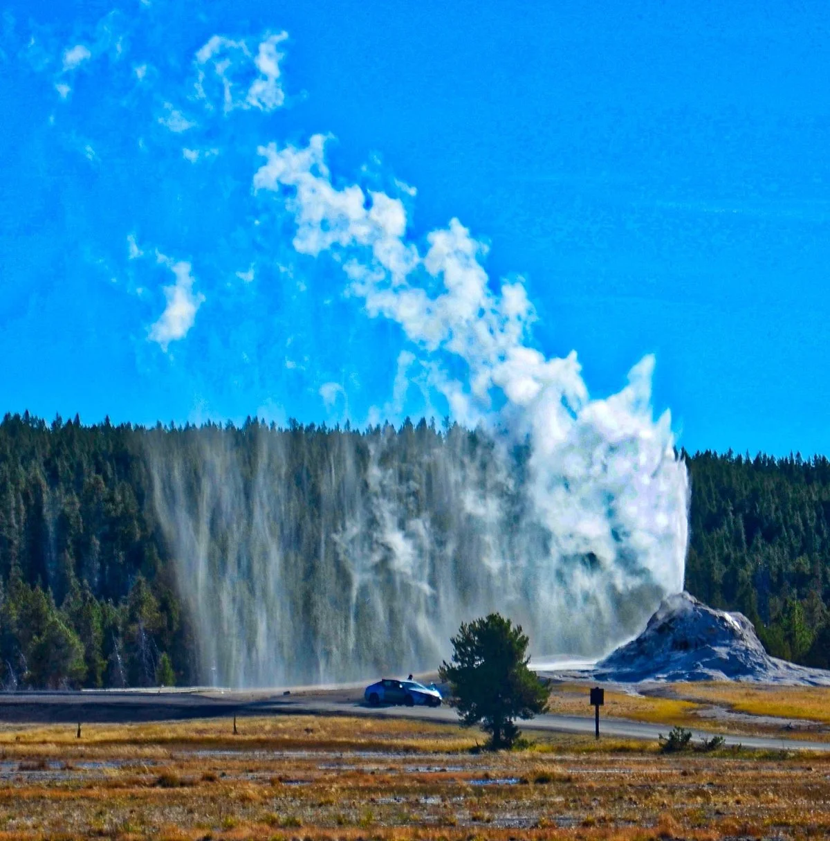 Firehole Lake Drive