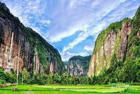 Harau Canyon