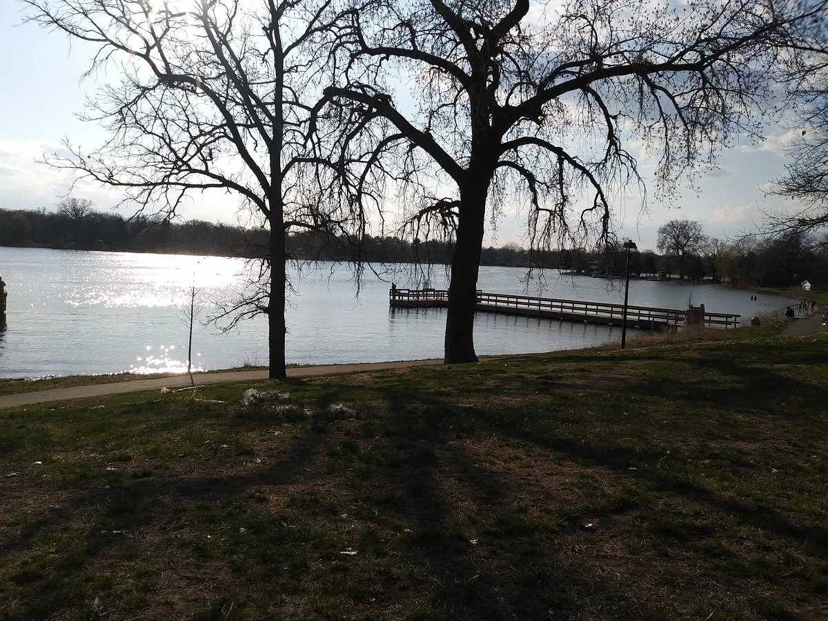 Crooked Lake Park