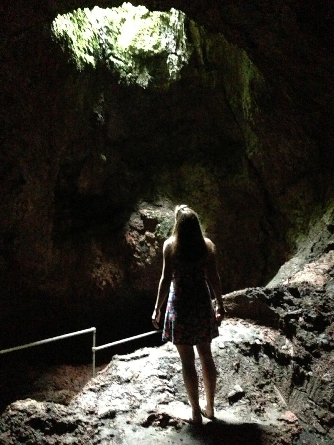 Kaeleku Caverns