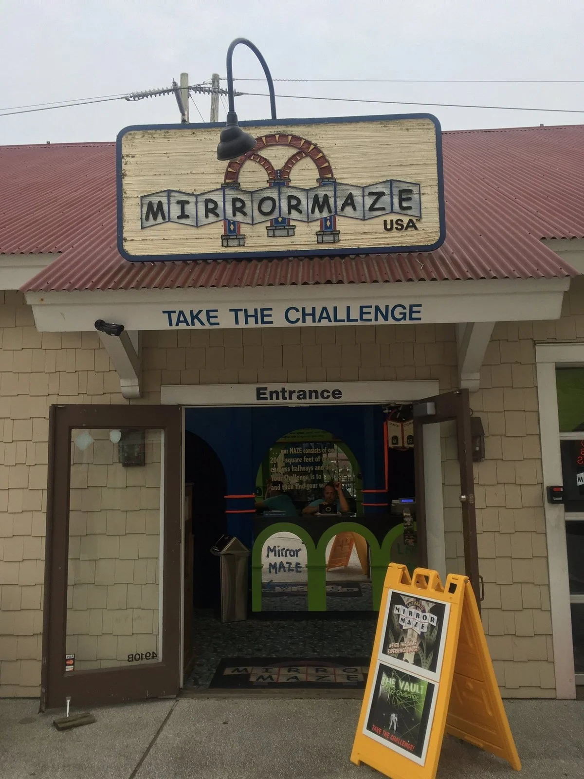 Mirror Maze USA