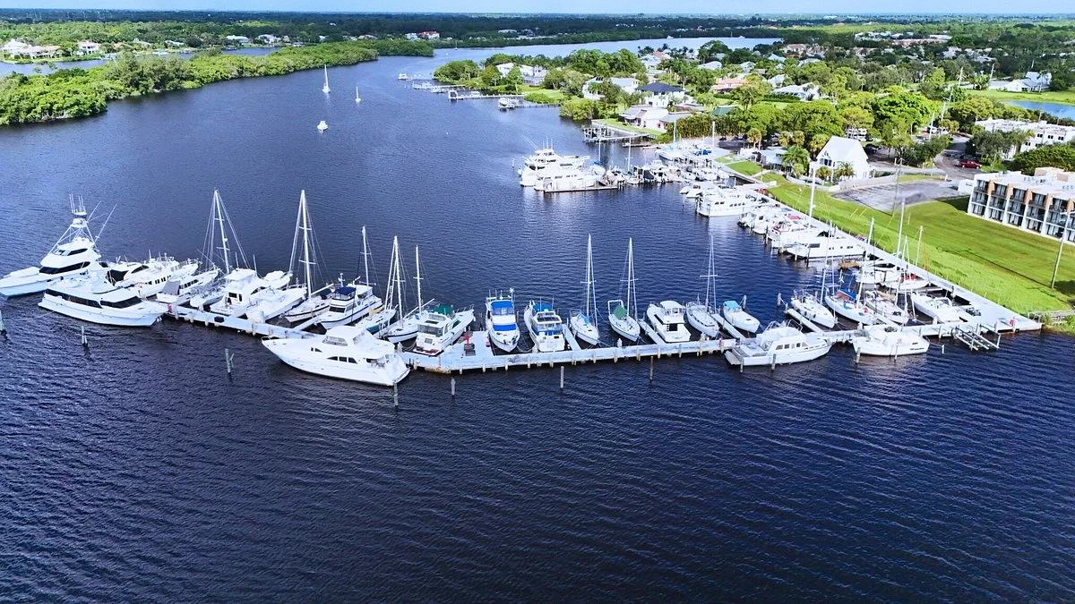 Sandpiper Bay Marina