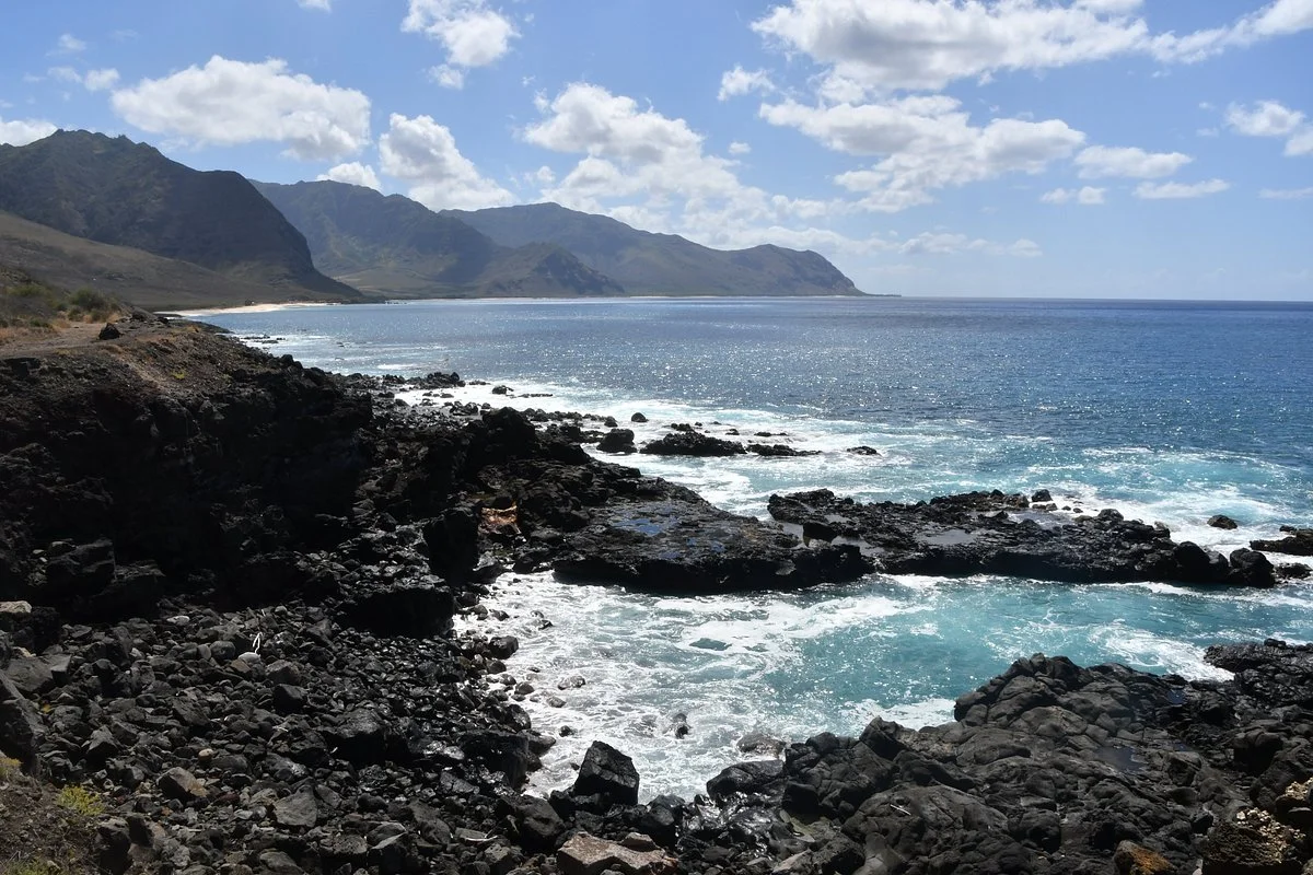Kaʻena Point Trail