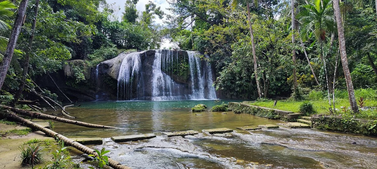 Gunhuban Falls