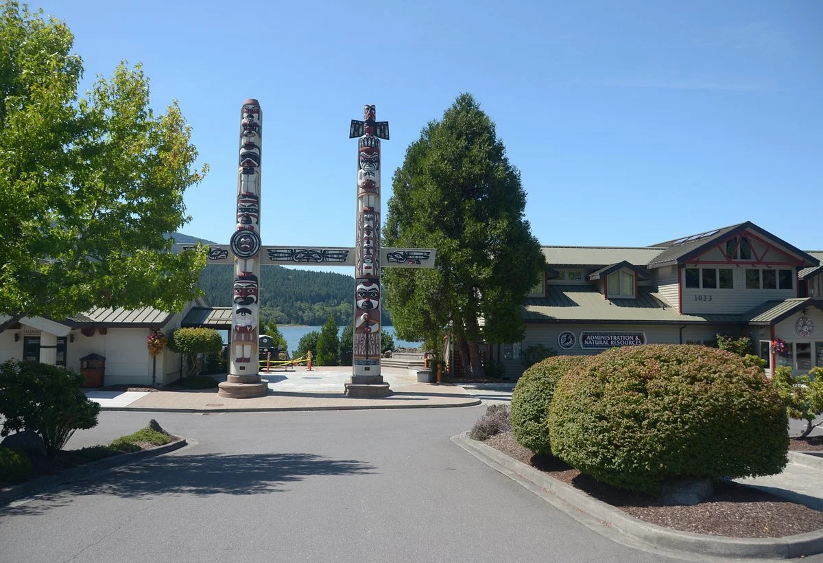 Northwest Native Expressions Art Gallery