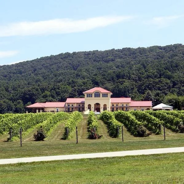 Breaux Vineyards