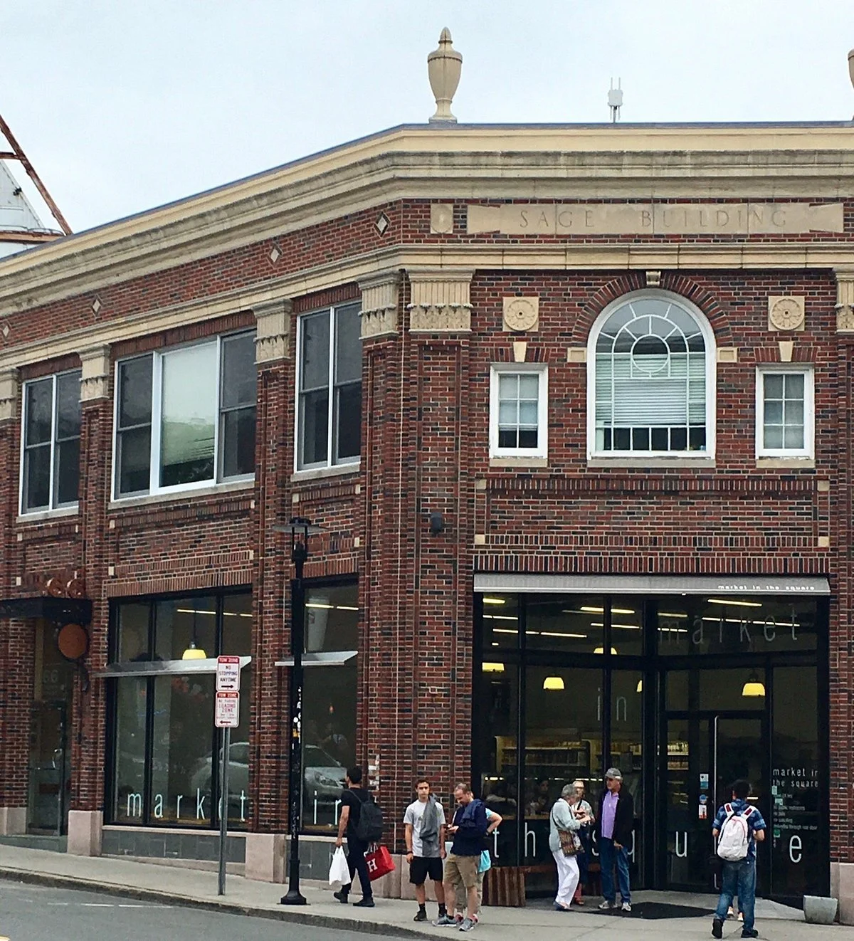 Brattle Square