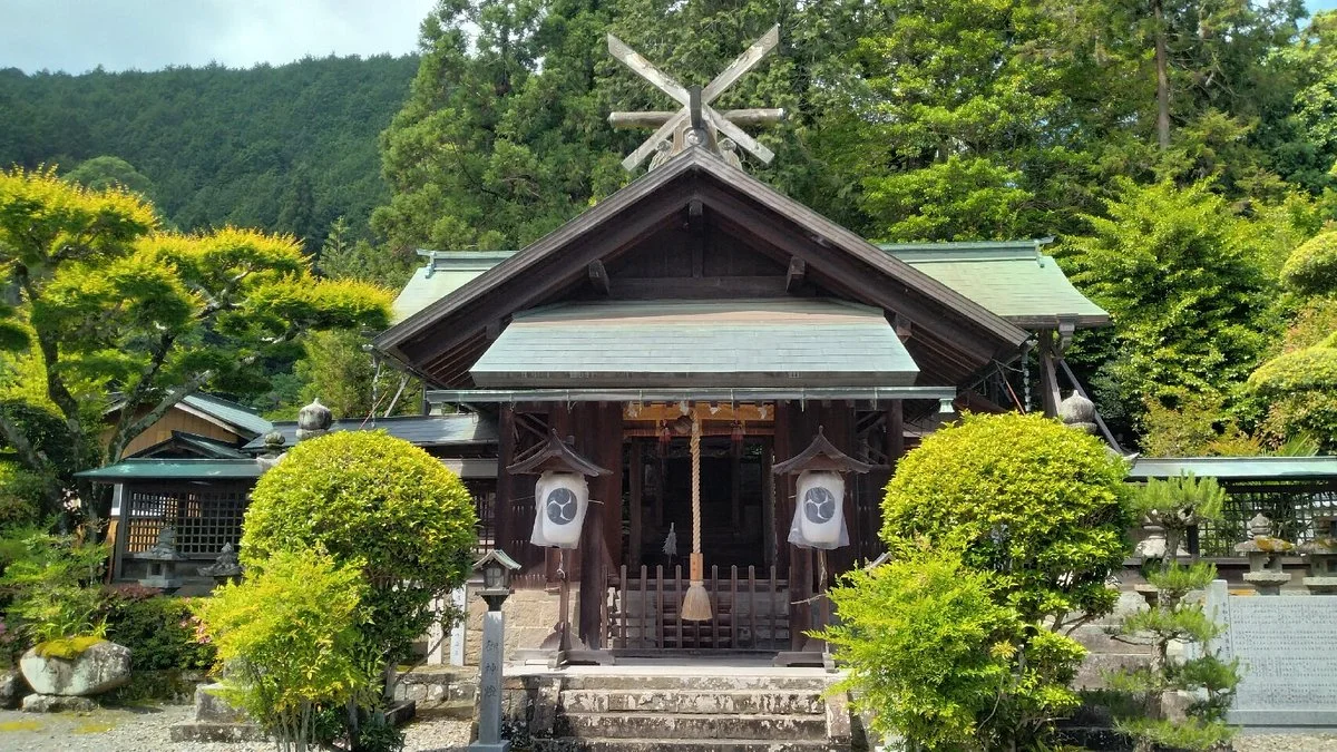 Hibashiri Shrine
