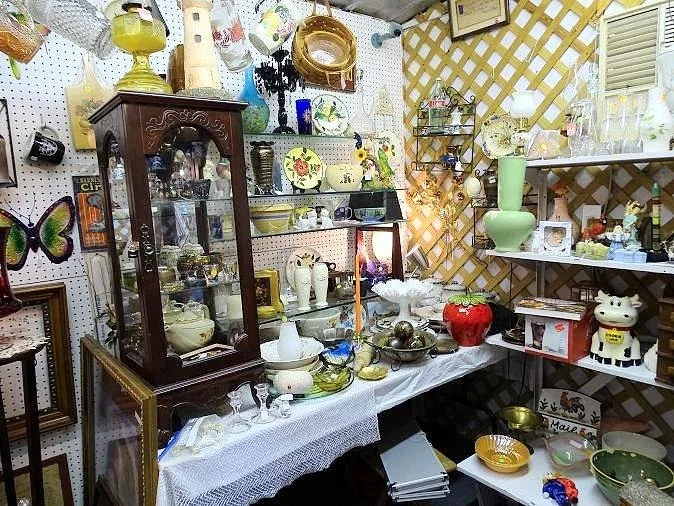 Antique Outlet Mall