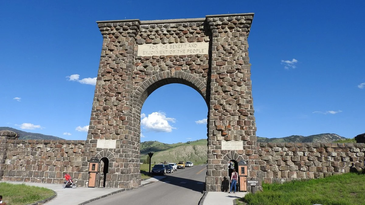 Roosevelt Arch