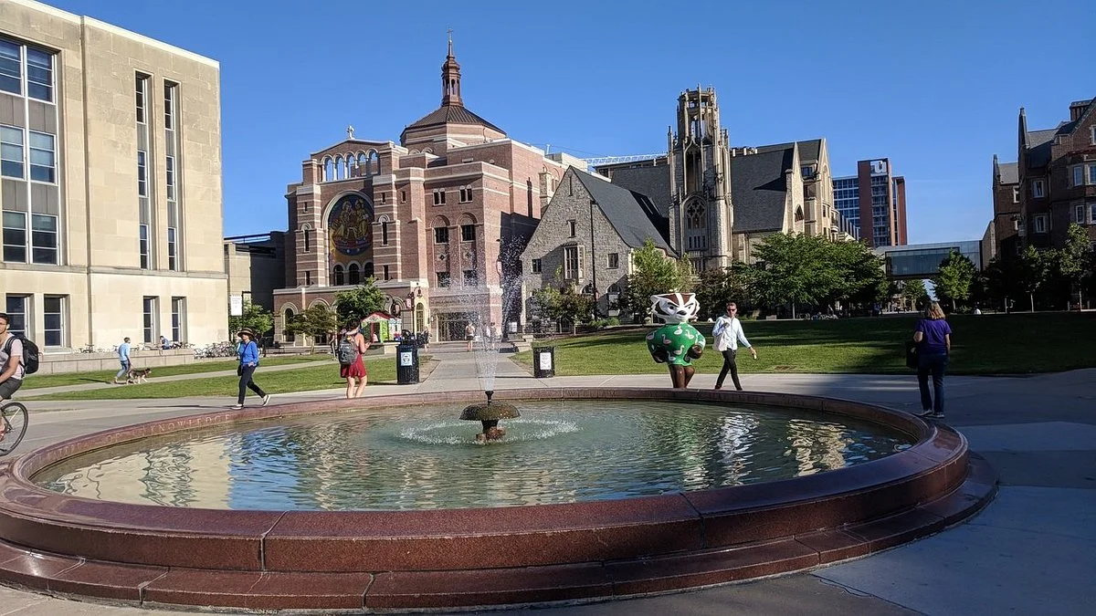 Alumni Park