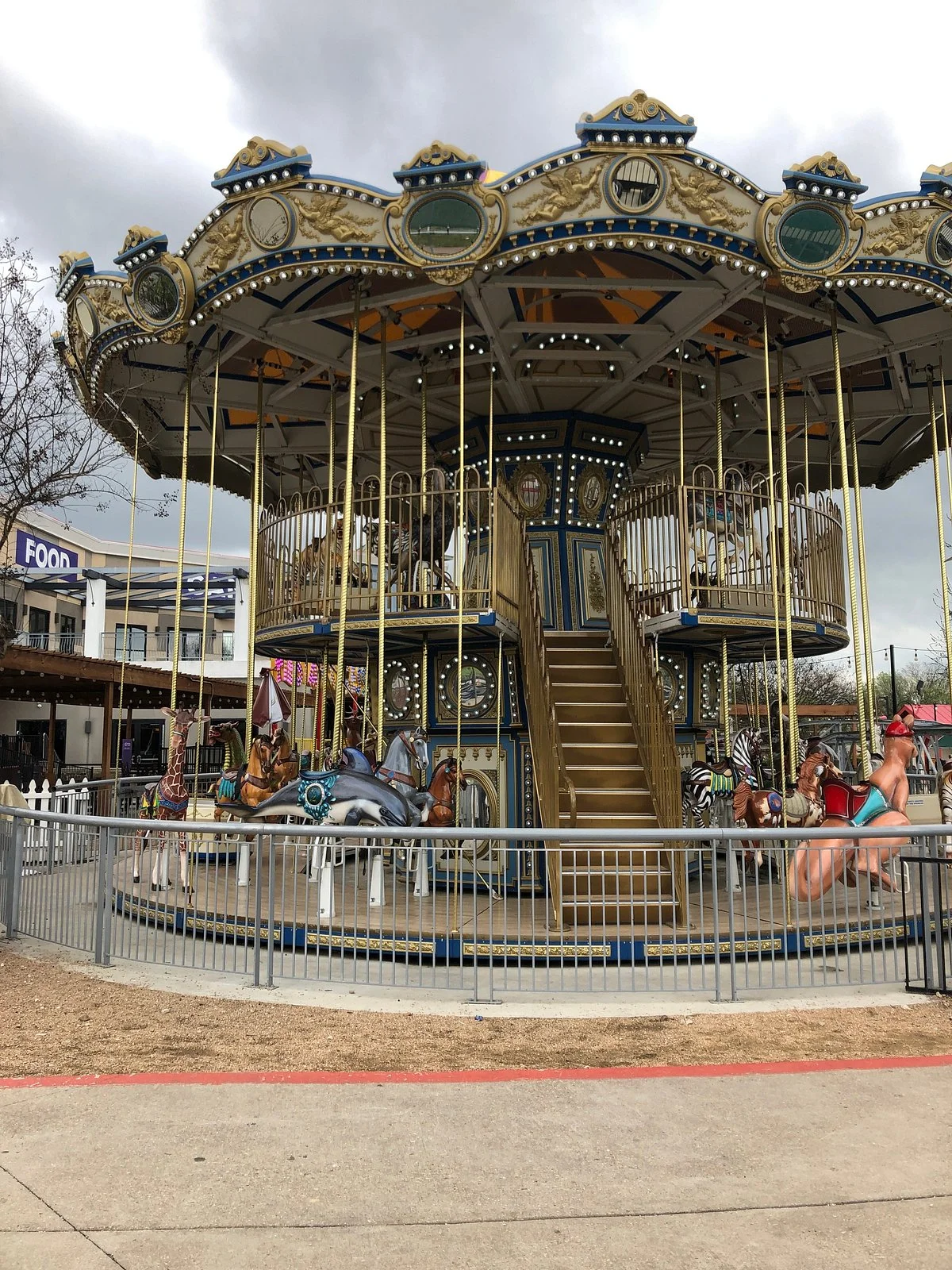 Austin's Park n Pizza