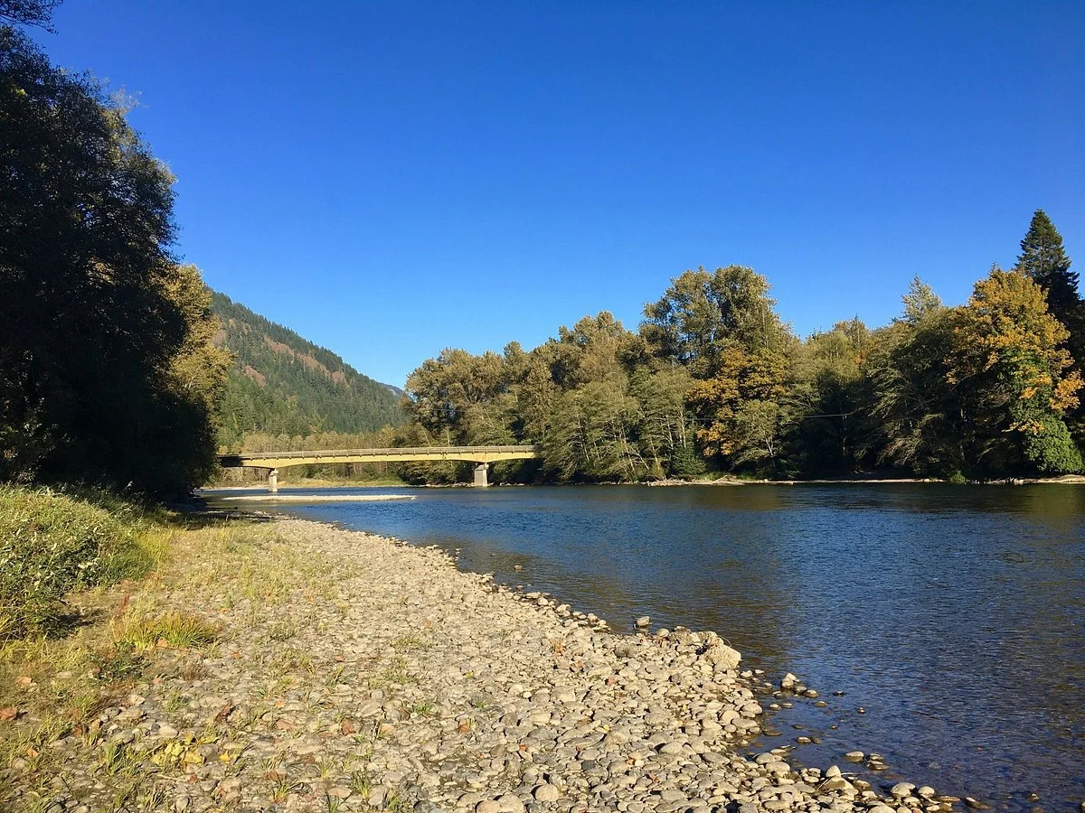 Howard Miller Steelhead Park