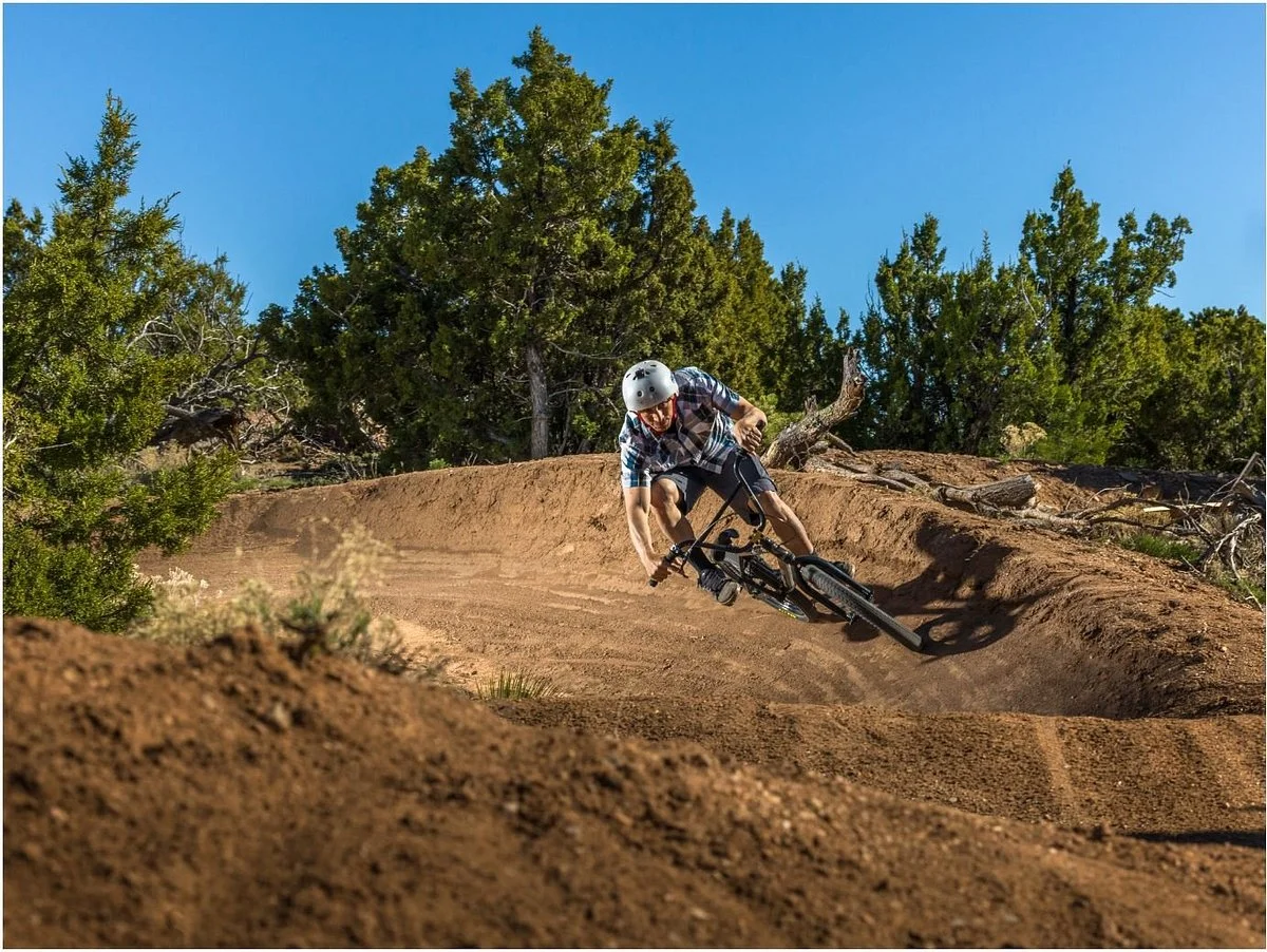La Tierra Trails
