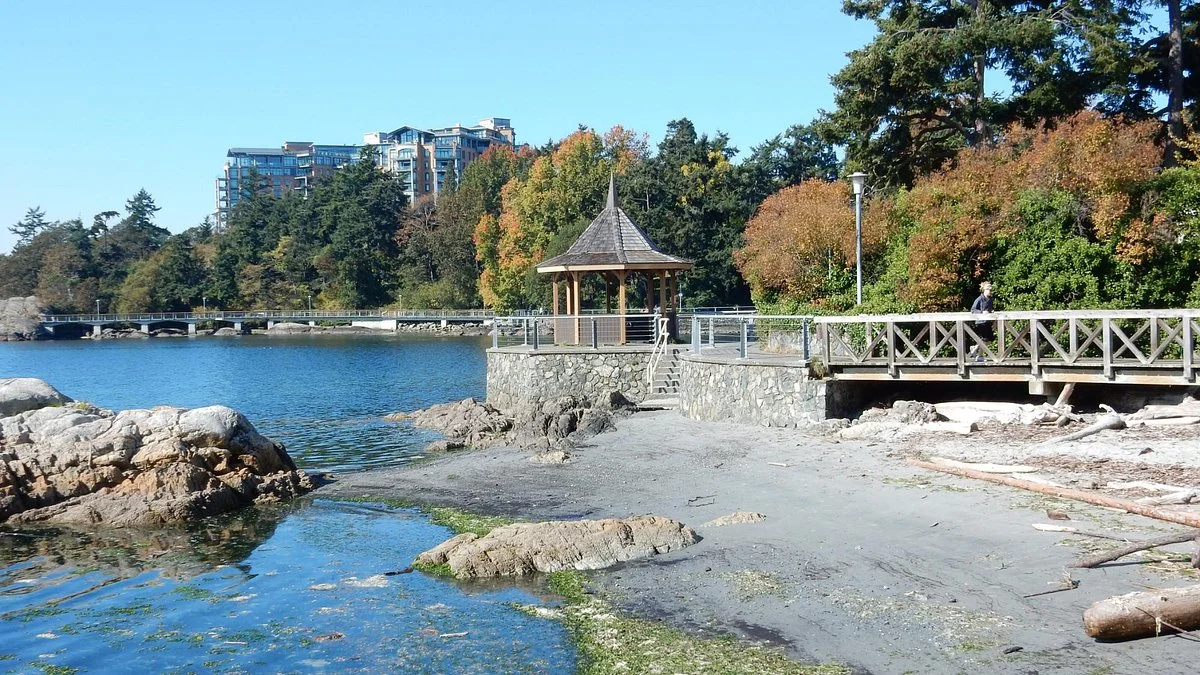 Westsong Walkway