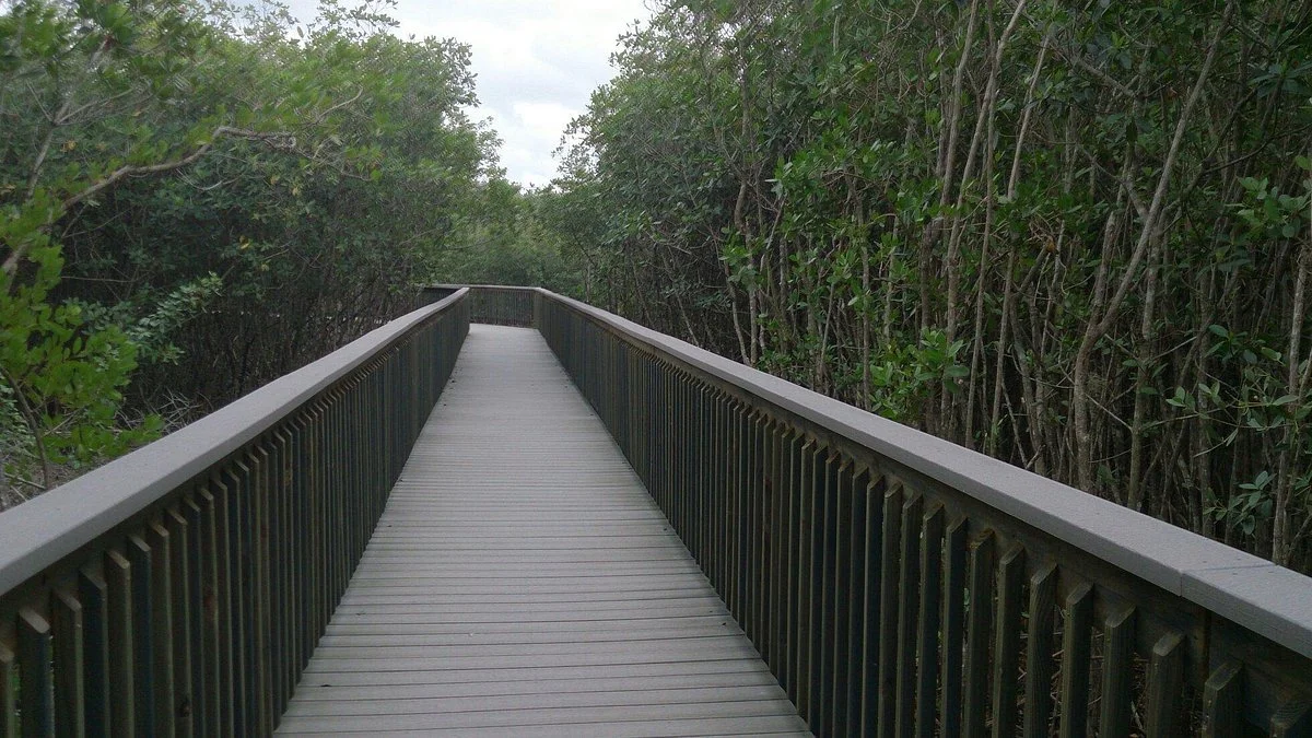 Lagoon Greenway