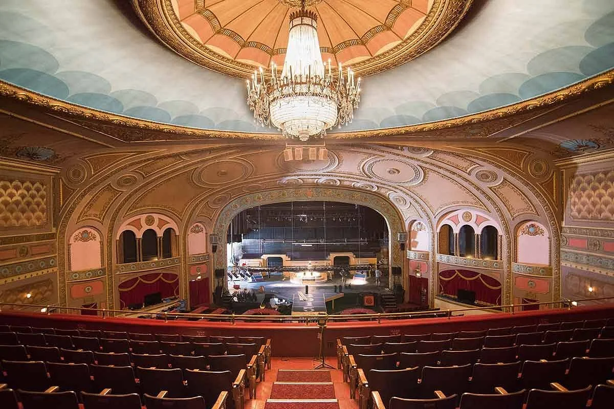 Renaissance Theatre
