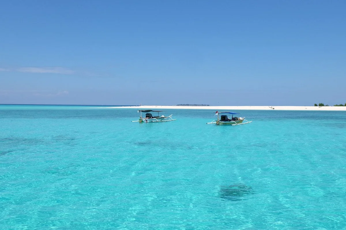 Lanjukang Island