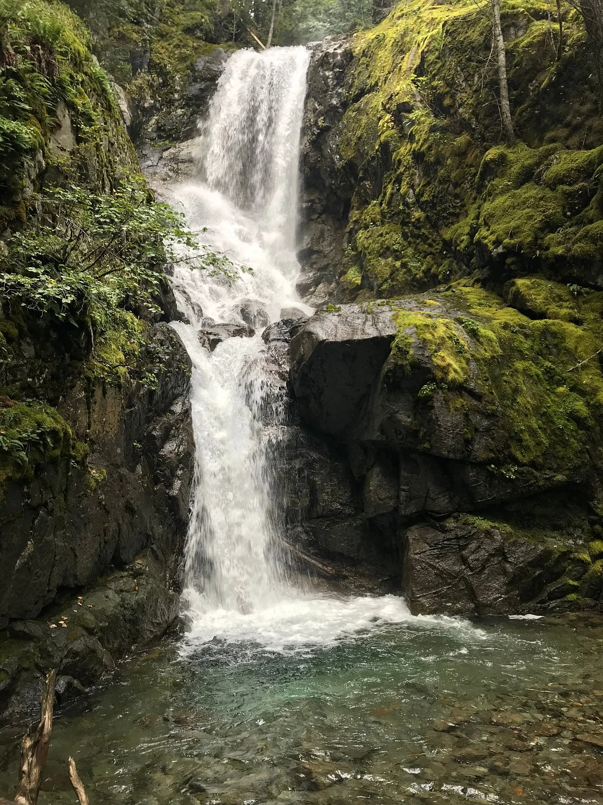 Bosumarne Falls