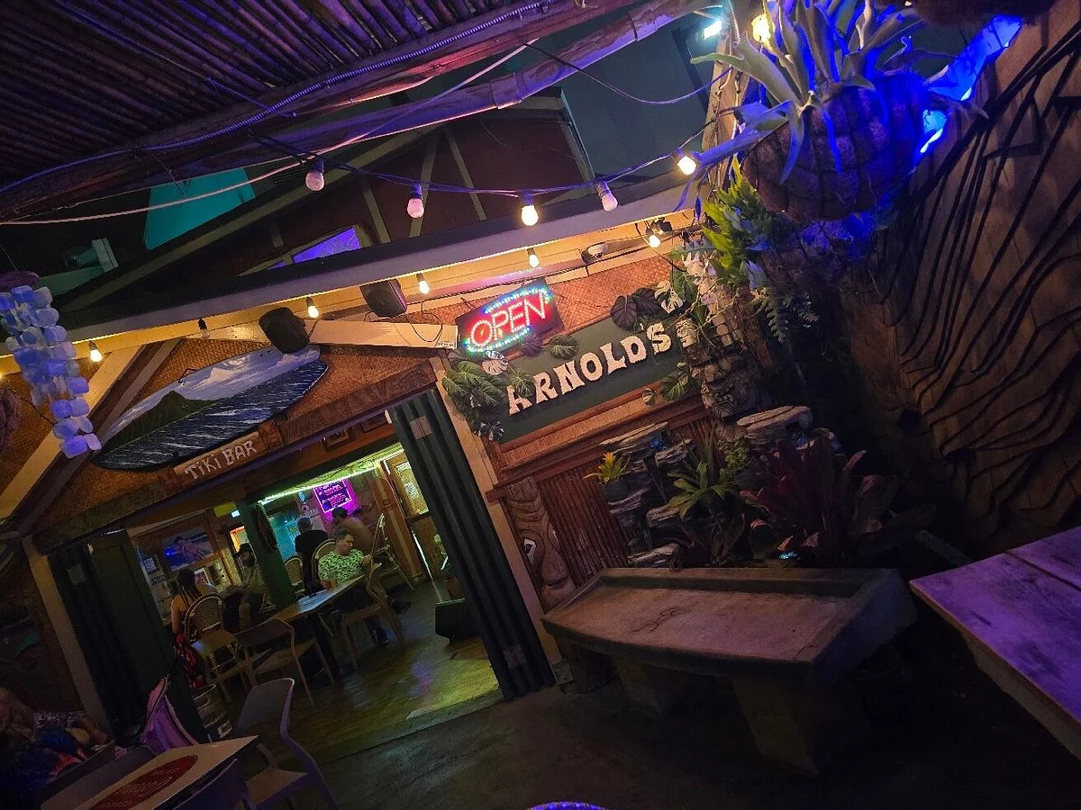 Arnold's Tiki Bar