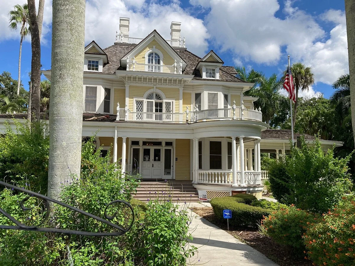Burroughs Home & Gardens