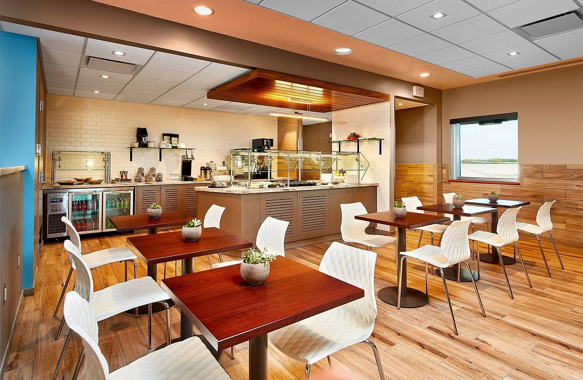 Escape Lounges - The Centurion® Studio Partner PVD
