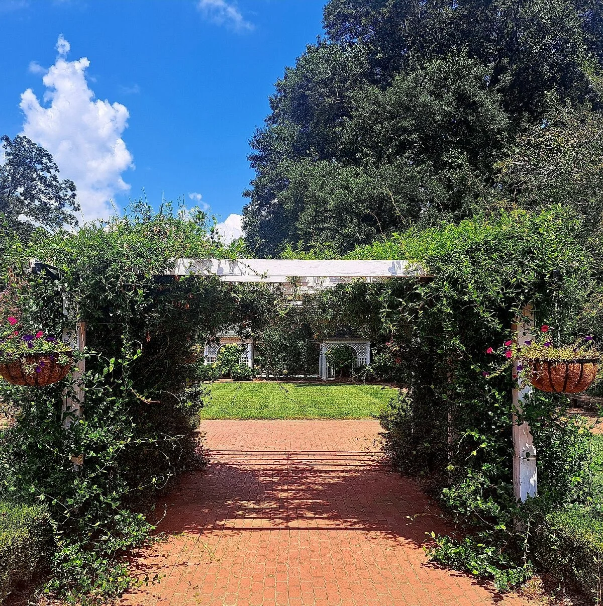 Shuford House & Gardens