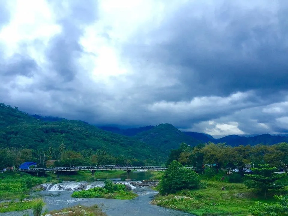 Kiriwong village