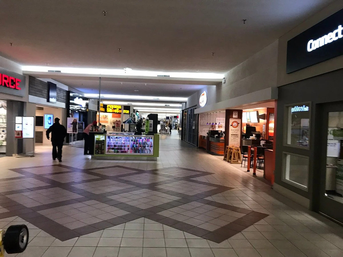 Highland Square Mall