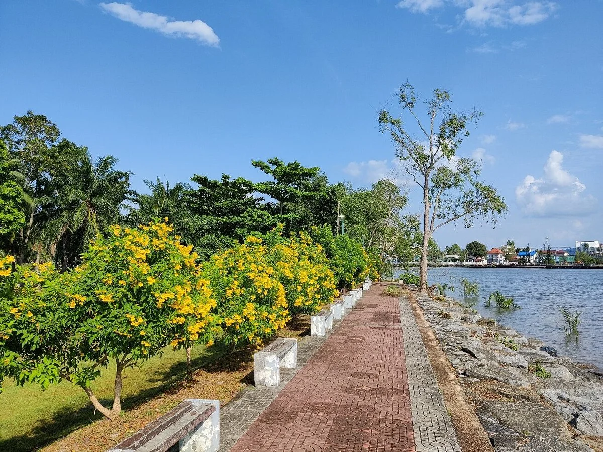 Ko Lamphu Public Park