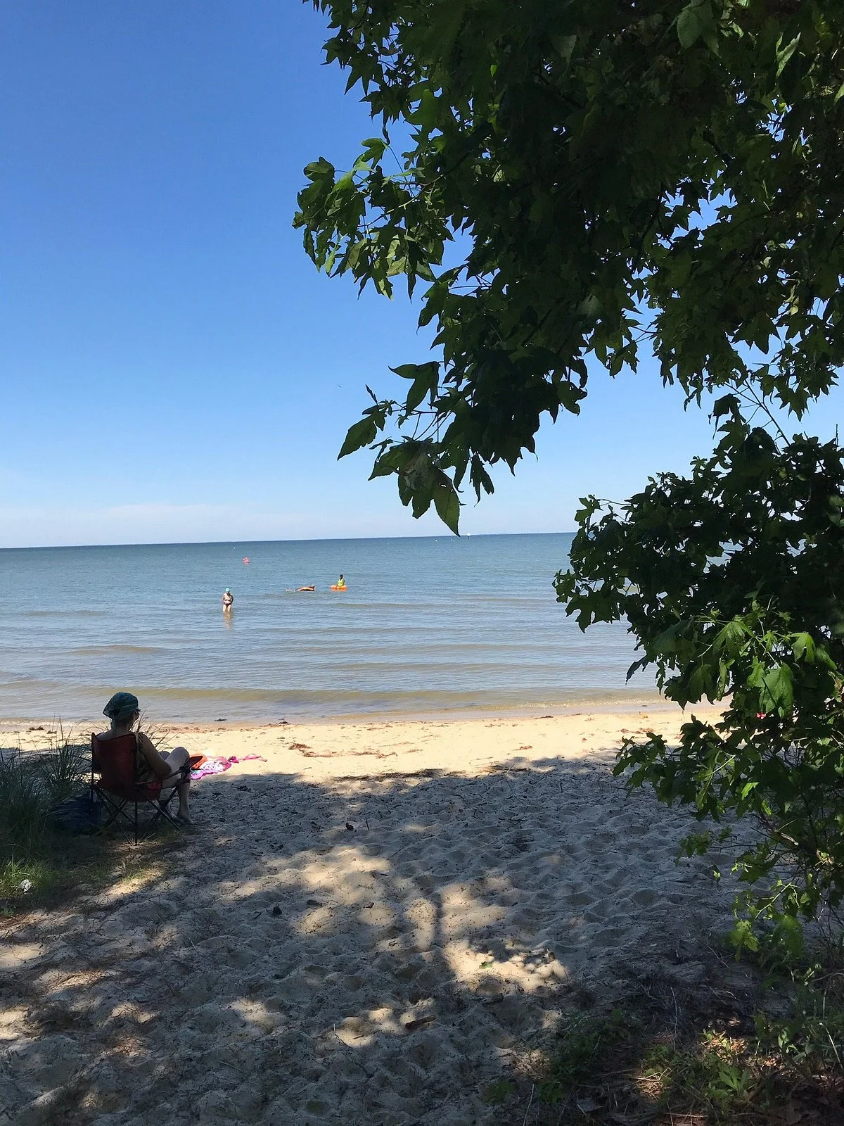 Elms Beach Park