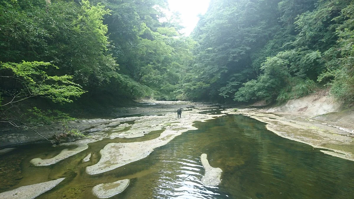 Shichirigawa Valley