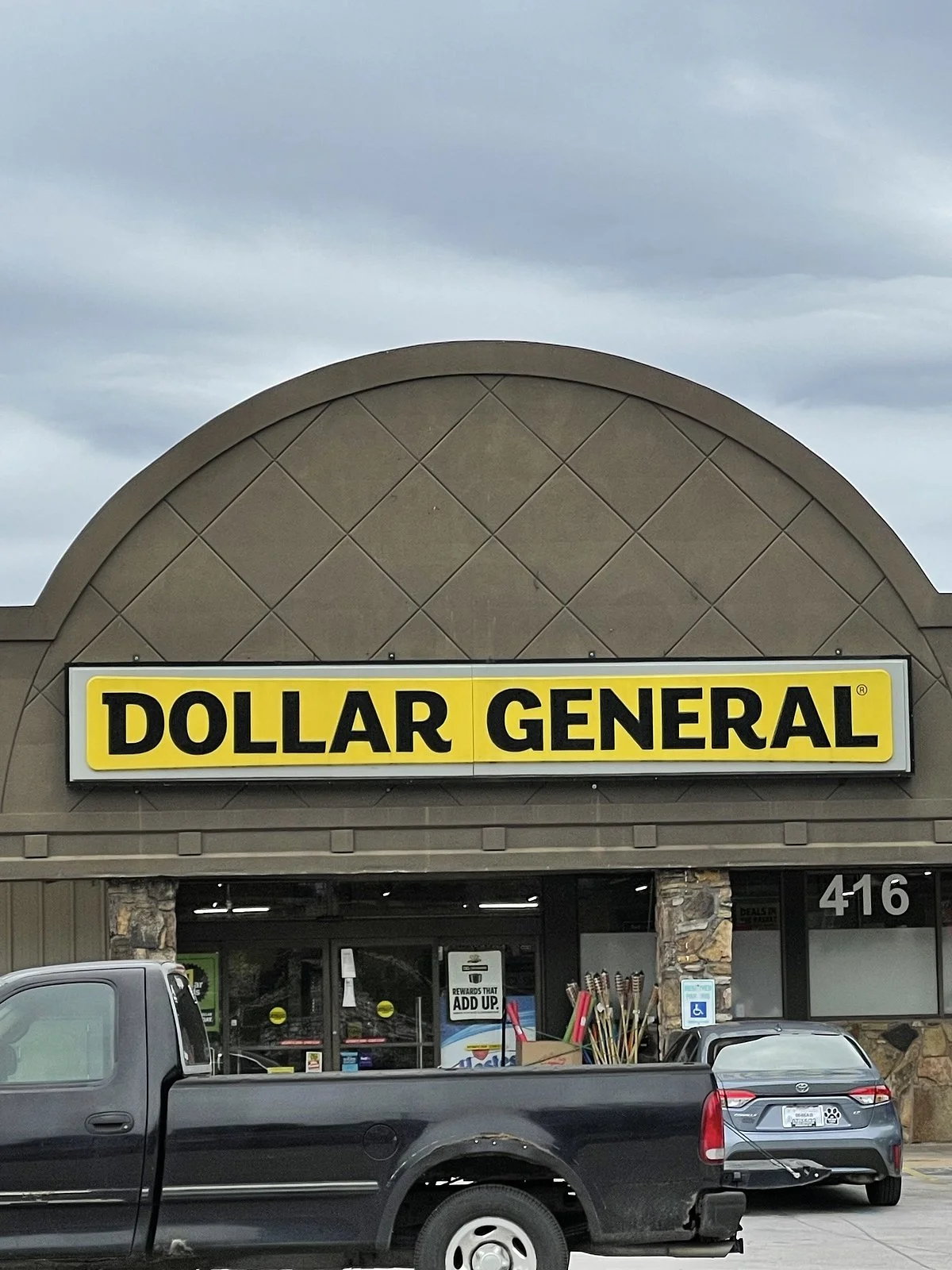 Picker's Flea Market