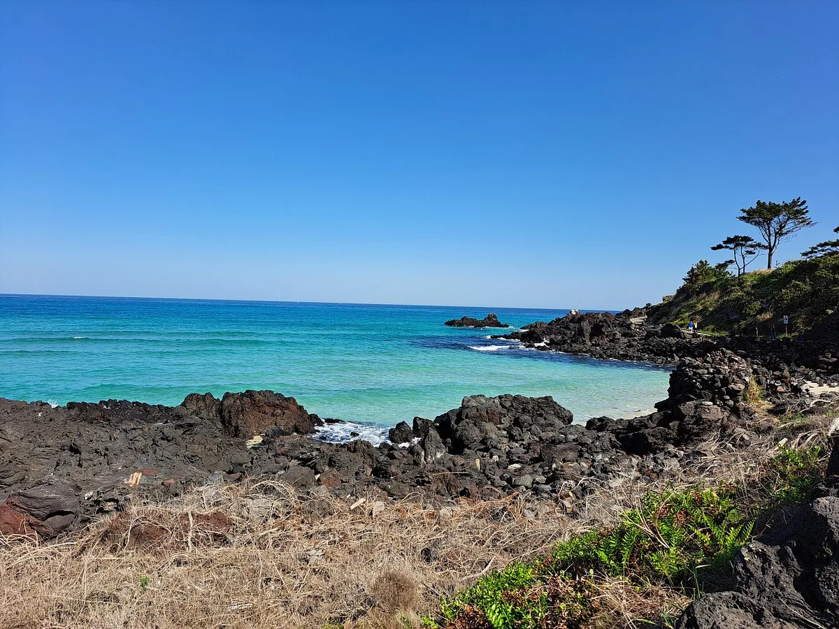 Gwakji Gwamul Beach