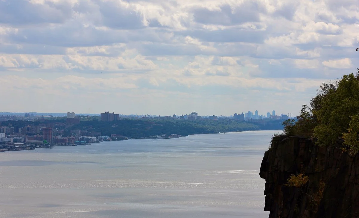 Tallman Mountain State Park