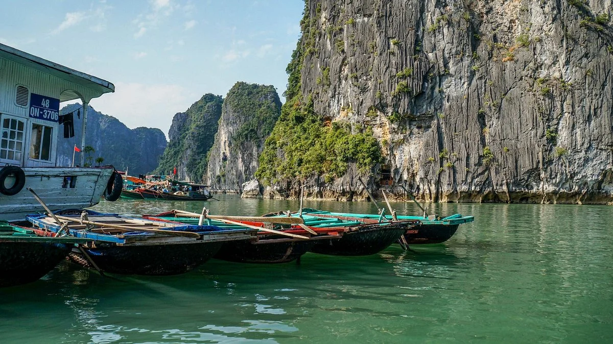 Cua Van Floating Village