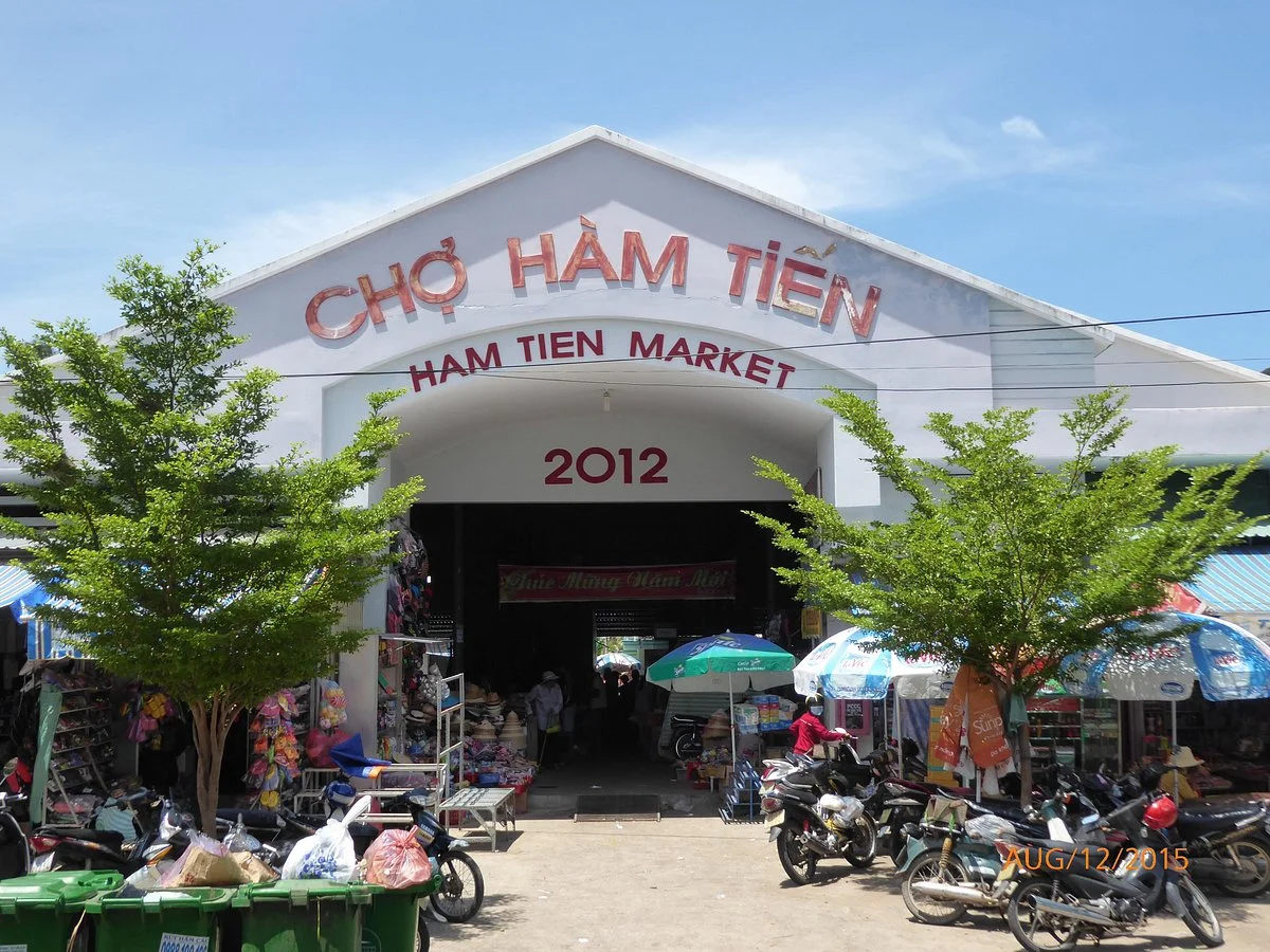 Ham Tien Market