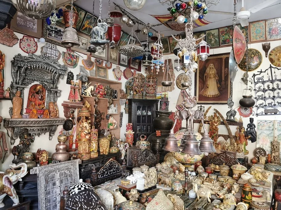Basant Art Emporium