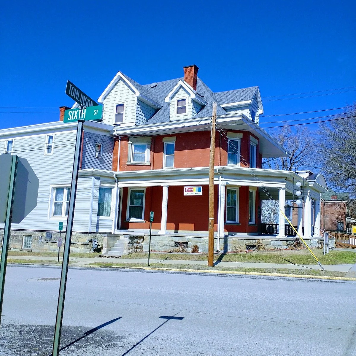 Fostoria Glass Museum