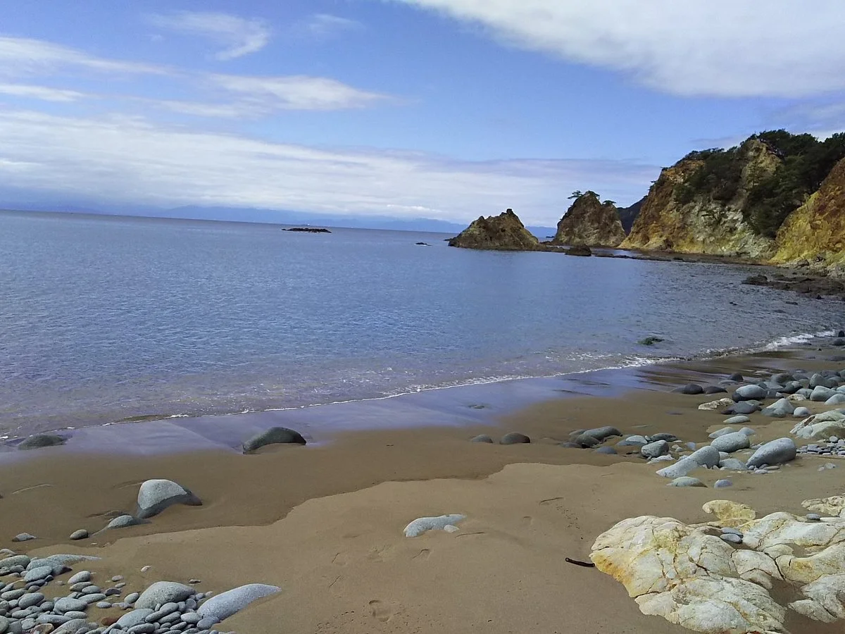 Koganezaki Beach