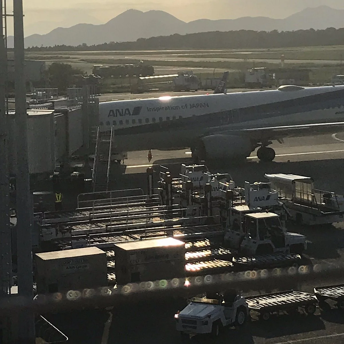 Kumamoto Airport Bldg. Rooftop Observation Deck