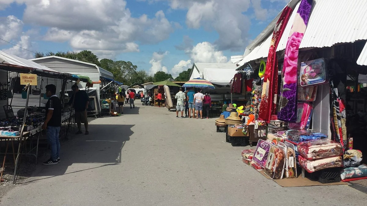 Ortiz Avenue Flea Market