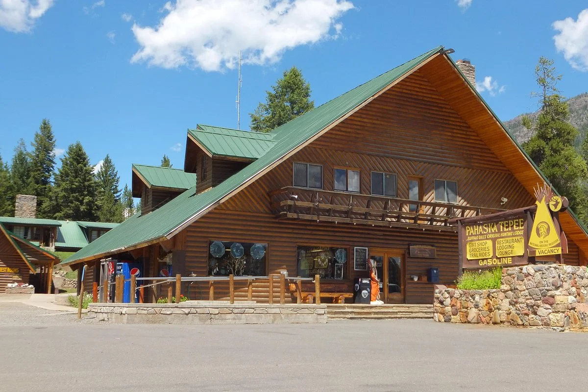 Pahaska Tepee