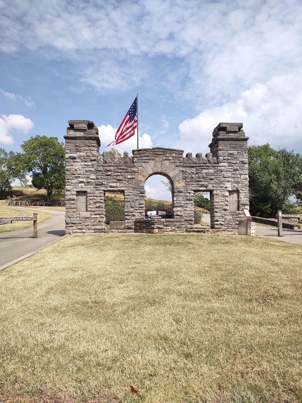 Fort Negley Park and Visitors Center