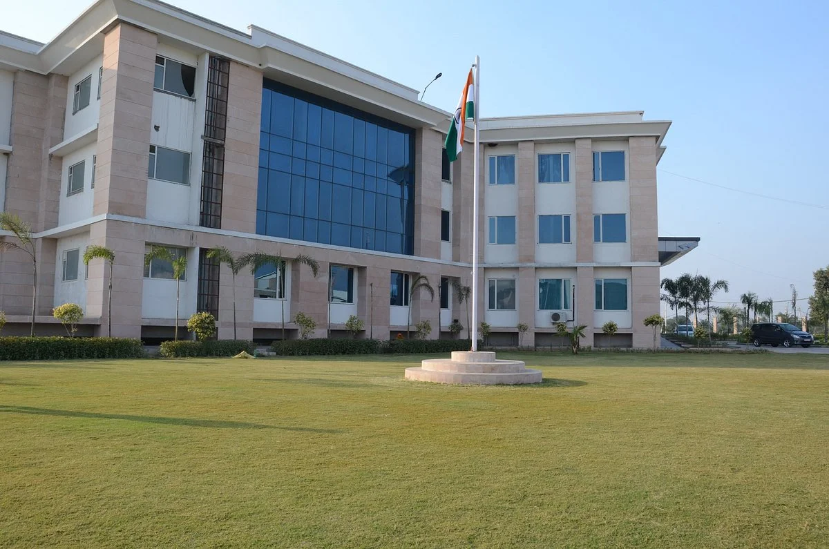 Dhauj Lake