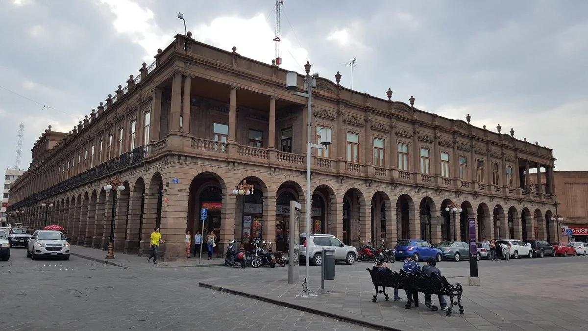 Ipina Building