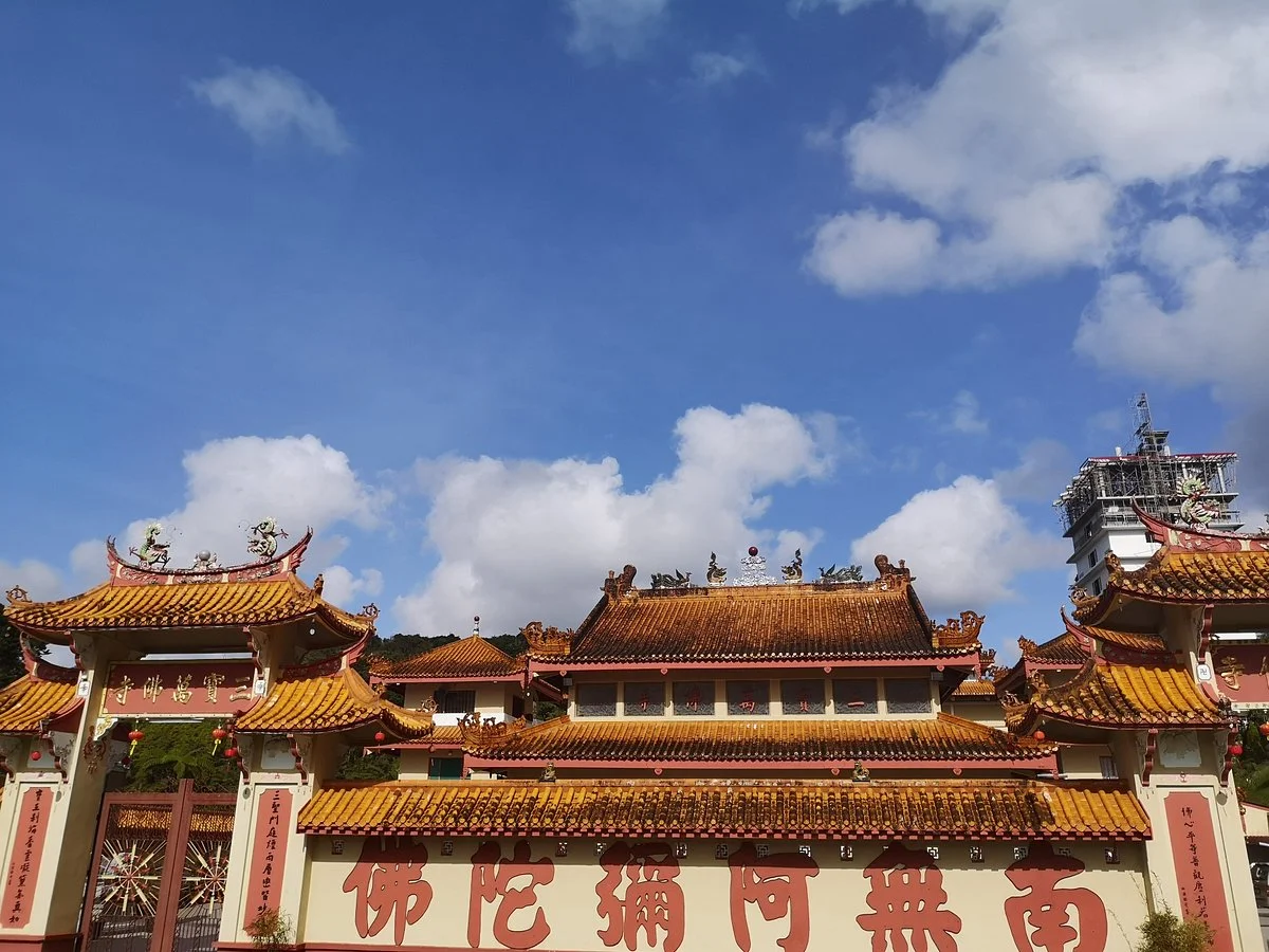Sam Poh Temple